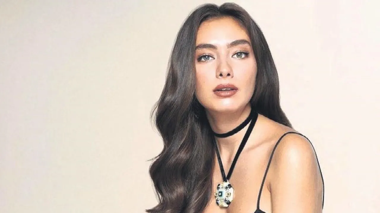 Neslihan Atagül yıldızlarla aynı programa konuk oldu!