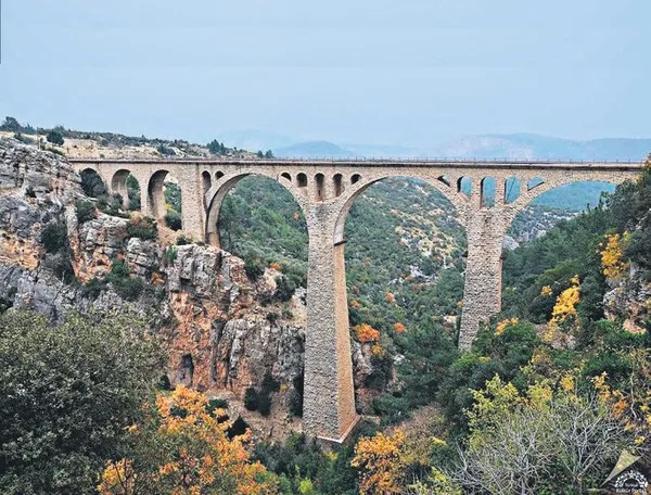 vanda-numarali-defin-yurttan-ve-dunyadan-haberler-1634081398314.jpeg Van'da numaralı defin! (Yurttan ve dünyadan haberler)-3