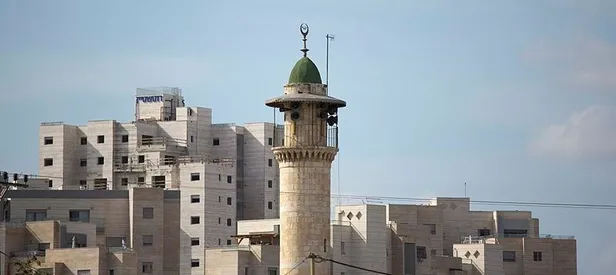 İsrail'den, ezan okuyan imam hatibe ceza