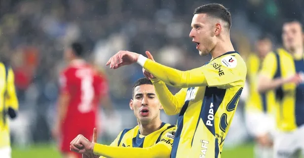 Mert Müldür ve Szymanski’den Okan Buruk’a olay gönderme!