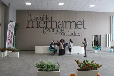 Defne Devlet Hastanesi’nin ilk hastaları konuştu: CHP iktidar olsaydı, böyle bir hastaneyi yapamazdı