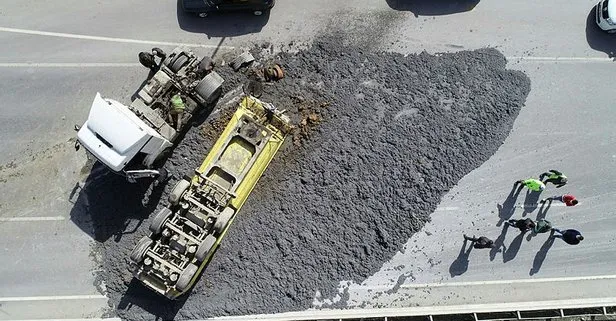 Başakşehir'de trafiği durduran olay! Tonlarcası yola saçıldı