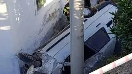 Denizli’de otomobil evin bahçesine girdi! Kazayı duyup aldırmadılar: 1 ölü
