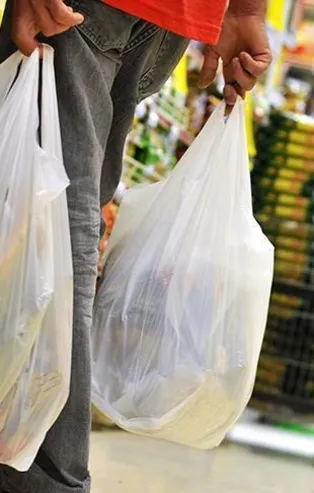 Almanya plastik poşetleri tamamen yasaklıyor