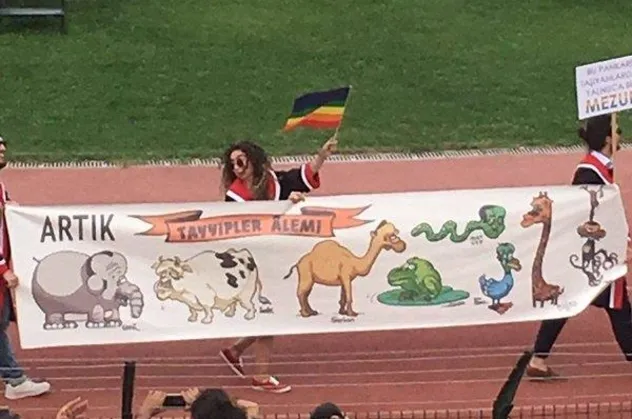 ODTÜ'de pankart skandalı! 3 kişi gözaltında