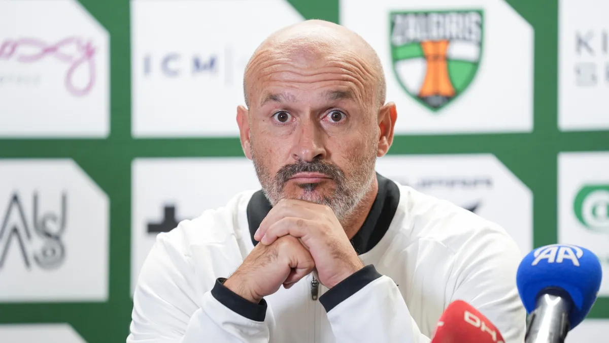 Leandro Trossard neden yok? Vincenzo Italiano'dan Ernest Poku için açıklama