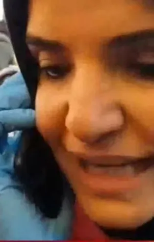 Son dakika: Elazığ'da enkaz altındayken iletişim kurulan Azize anne kurtarıldı