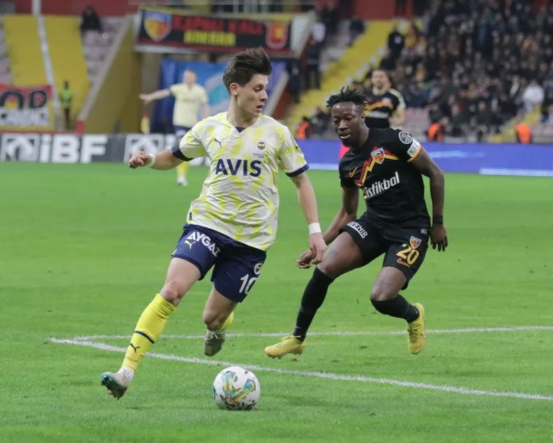 Fenerbahçe'ye transferde de kötü haber! - 4