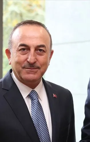Bakan Çavuşoğlu, Yunan mevkidaşıyla görüştü!