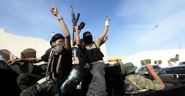 Son dakika: Libya'da UMH askeri birlikleri Hafter'in kontrolündeki Terhune kenti merkezine doğru ilerliyor