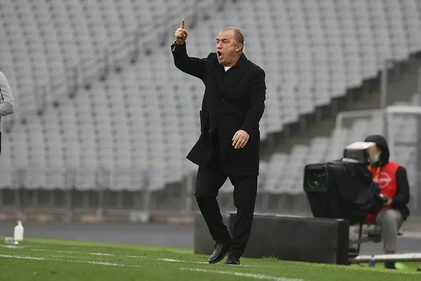 Galatasaray Teknik Direktörü Fatih Terim oyuncularına sitem etti! Bazı şeyleri hak ediyoruz!-4