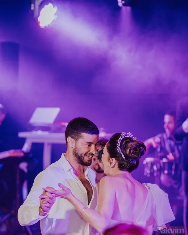 Berk Oktay ve Yıldız Çağrı Atiksoy’dan düşman çatlatan poz! - 10