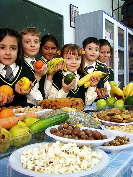 yerli-mali-haftasi-siirleri-2021-okul-oncesi-2-4-6-kitalik-kisa-uzun-en-guzel-yerli-mali-haftasi-siirleri-1639301971855.jpg Okul öncesi 2- 4- 6 kıtalık kısa, uzun, en güzel Yerli Malı Haftası şiirleri! Yerli Malı Haftası şiirleri 2021!-7