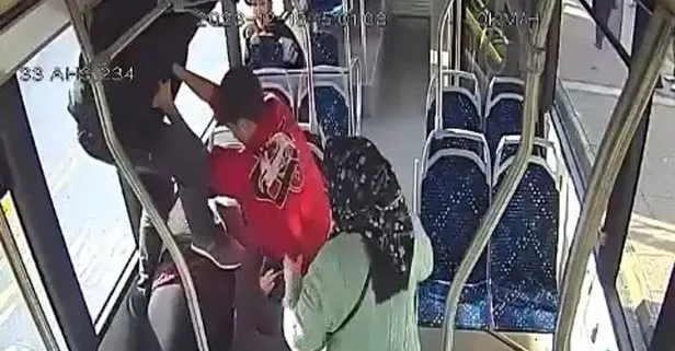 Kan donduran görüntüler | Mersin’de okul müdürü ve oğlu, otobüste yolculuk yapan yaşlı çifti vahşice darp etti!