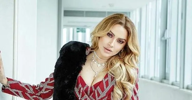 Hadise’den annesi Gülnihal Açıkgöz’e tatil jesti