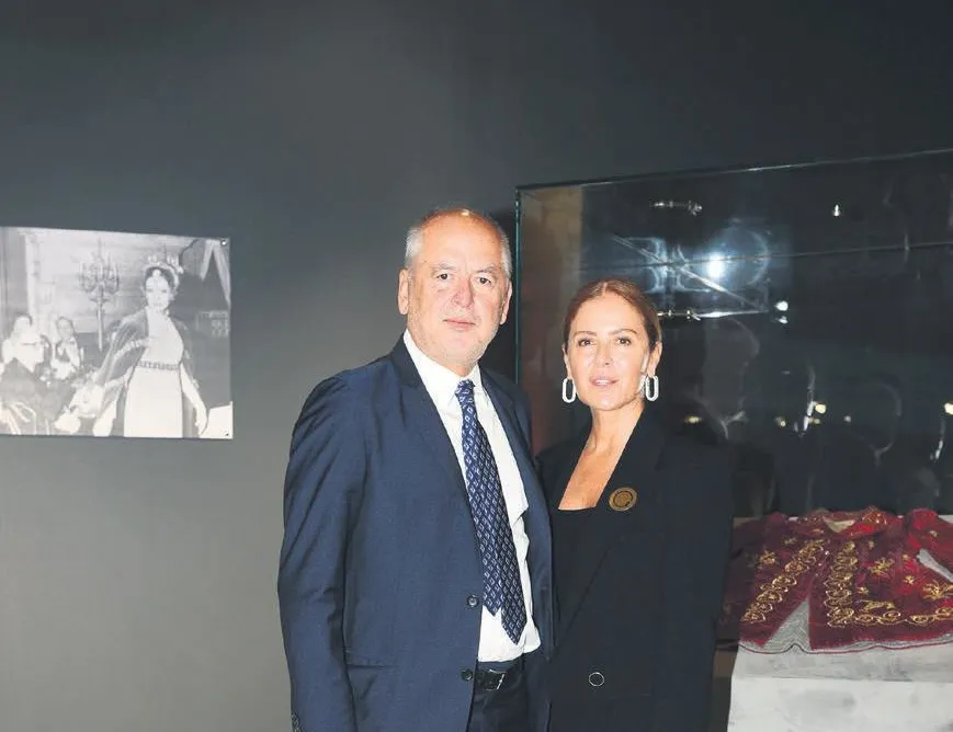 Sosyete böyle dolandırıcılık görmedi!