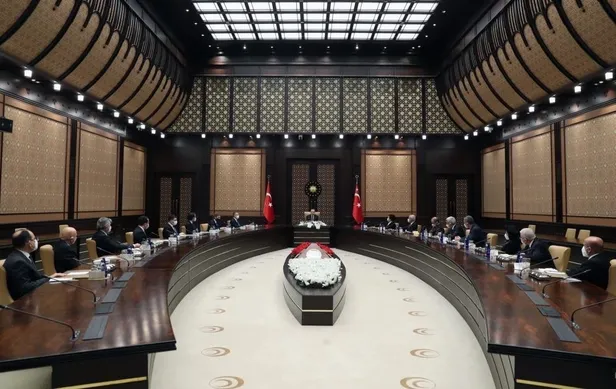 Başkan Erdoğan Kamu Görevlileri Etik Kurulu Başkanı Güngör ve kurul üyelerini kabul etti-1
