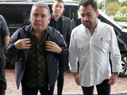 gokhan-bocekin-sir-dolu-ankara-trafigi-chp-genel-merkezi-cevresinde-201-baz-sinyali-1778333302583.jpeg Gökhan Böcek’in sır dolu Ankara trafiği! CHP Genel Merkezi çevresinde 201 baz sinyali-9