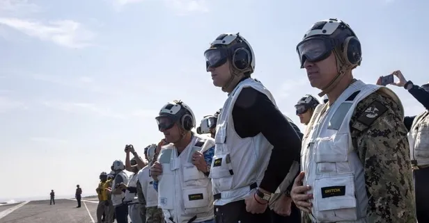 ABD dün masada bugün savaş gemisinde! Donald Trump'ın kurmayları Umman Denizi’ndeki Lincoln'de görüntülendi