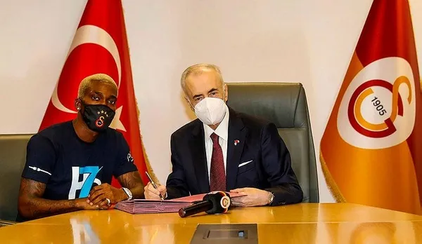 galatasaray-henry-onyekuru-transferini-resmen-acikladi-1611601446408.jpeg