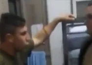 Twitter ve Ekşi sözlük karıştı! Acemi askere yapılan eziyet görüntüleri videosu izle! Acemi askere yapılan eziyet olayı!