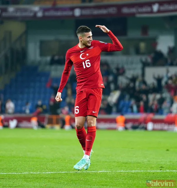 ÖZEL | Galatasaray'da planlar değişti! Sacha Boey yerine o gelecek - 19