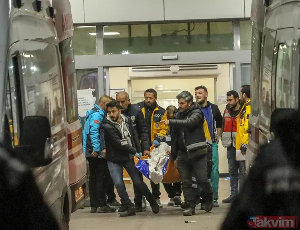 Hatay'da deprem! 6,4'lük sarsıntı sonrası büyük panik! İşte deprem sonrası yıkım anı - 50