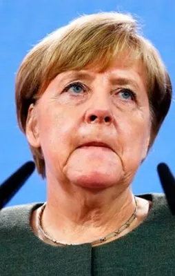 Merkel'e de çok dokundu!