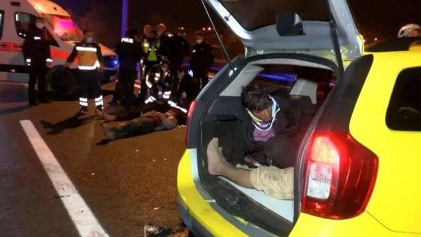 Büyükçekmece TEM'de can pazarı! Bir taksiden dokuz kişi çıktı-5