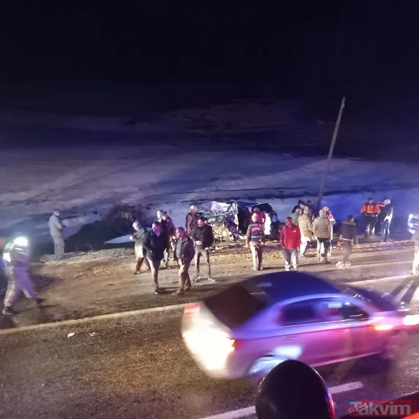 Van'da feci kaza! İşçi minibüsü ile otomobil çarpıştı: Çok sayıda yaralı... - 14