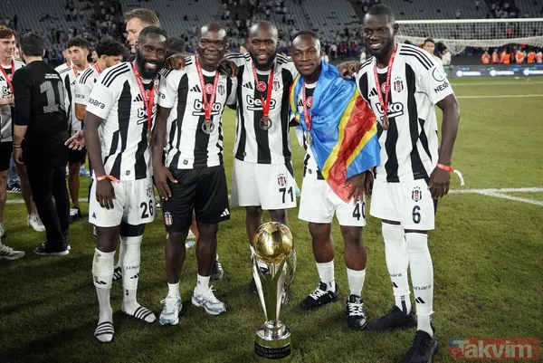 'Süper' Beşiktaş! Usta yazarların kaleminden kupa finali... "Okan Buruk fantezi yapmasın" , "Gio iyi çalışmış" , "Hoş geldin Immobile " - 27