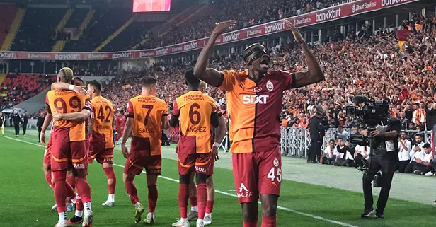 Victor Osimhen rekor kırıp Galatasaray ve Türk futbol tarihine geçti