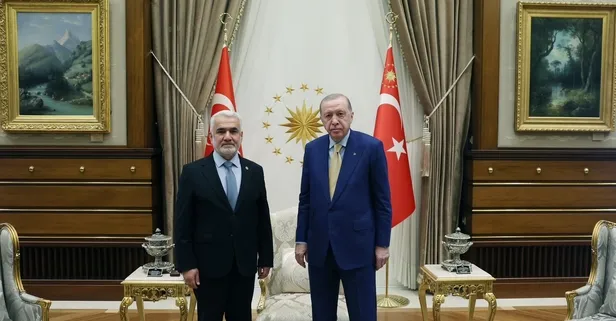 Başkan Erdoğan HÜDA PAR Genel Başkanı Zekeriya Yapıcıoğlu'nu kabul etti