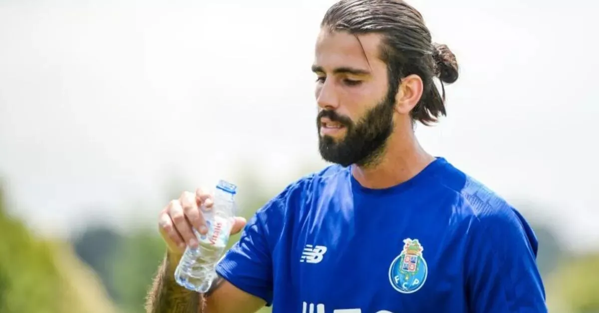 Son dakika transfer haberleri... İşte Fenerbahçe Teknik Direktörü Jesus’un hedefindeki son isim: Sergio Oliveira