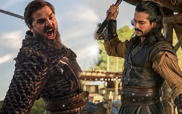 Hayranları bekliyordu ters köşe yapıldı! Ertuğrul Bey geri dönüyor! Ertuğrul Bey'i Engin Altan Düzyatan yerine...-6