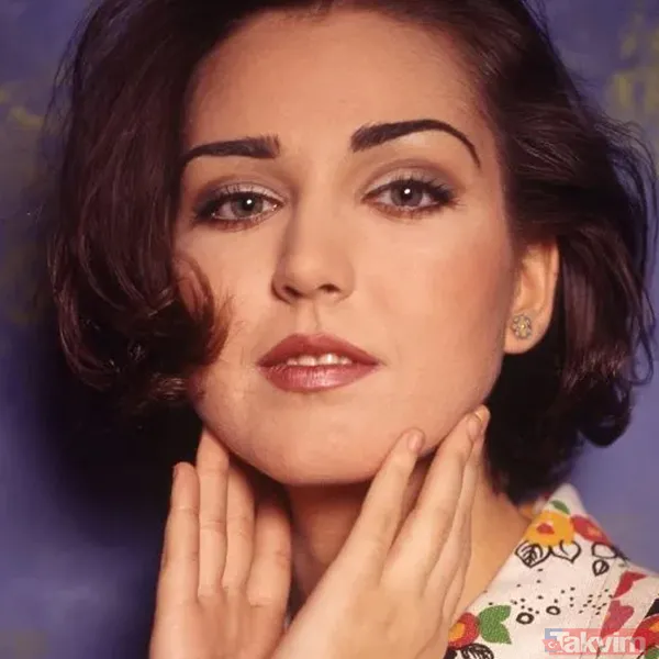 Hem Kariyeri Hem Özel Hayatıyla Bir Dönemin En Çok Konuşulan İsimlerinden Olan Ünlü İsim, Çetin Yılmaz İle Evliliğini Şiddet Nedeniyle Sonlandırdı.