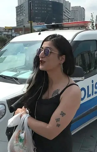 Bu kadarına da pes! Uyarıları hiçe saydı, sürekli güldü