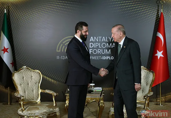 Türkiye'nin Dış Politikada Gizli Niyetlerle, Gizli Ajandalarla Değil, İlkelerle Hareket Eden Bir Ülke Olduğunu Vurgulayan Erdoğan, Tüm Bölge Halkları İçin...