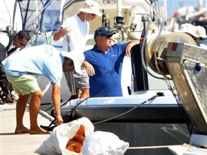 Azeri asıllı milyarder, Marmaris'ten tablo satın aldı-11