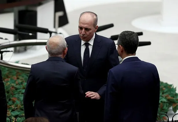 ak-partili-numan-kurtulmusun-konusmasi-sirasinda-chpli-isimlerin-provokatif-girisimleri-tbmmde-tansiyonu-yukse-1670262806288.jpeg AK Partili Numan Kurtulmuşun konuşması sırasında CHP'li isimlerin provokatif girişimleri TBMM'de tansiyonu yükseltti-6