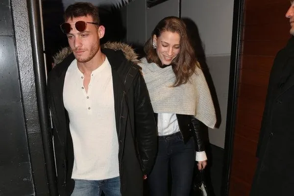 Serenay Sarıkaya ile Kerem Bürsin ayrıldı mı?-2