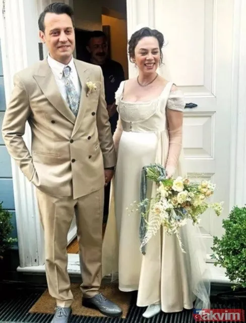 Demet Evgar anne oldu! Demet Evgar ve eşi Levent Babadağ ilk bebekleri Mavi'yi kucaklarına aldı işte sağlık durumları - 2