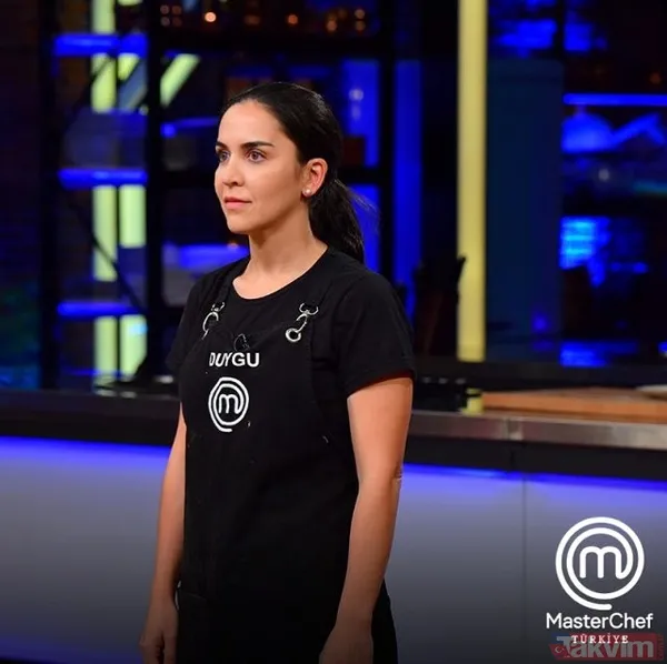 16 Yarışmacının Mücadele Ettiği Masterchef Türkyie Yarışmasında Bu Hafta Eleme Potasına Giden Mavi Takımdan Dört, Kırmızı Takımdan İki Yarışmacısı Olmuştu...