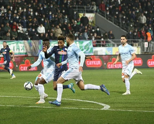 Başakşehir 3 puanı aldı!