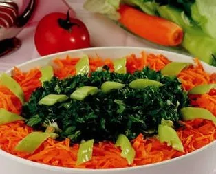 Havuçlu Yeşil Salata Tarifi
