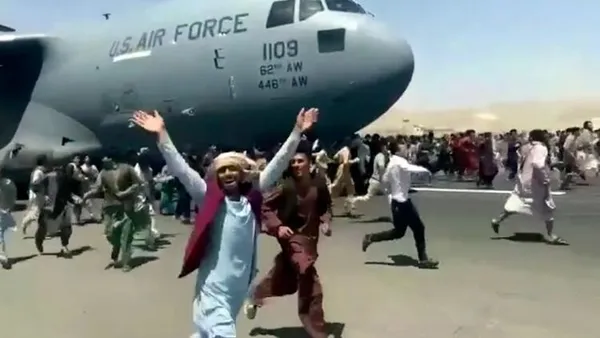abd-basini-duyurdu-askerler-afganistanda-tahliye-olurken-sivilleri-katletti-1644387629451.jpg