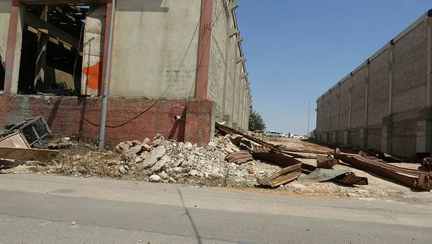 son-dakika-gaziantepte-fabrikada-patlama-7-yarali-1596622068273.jpg Son dakika: Gaziantep’te fabrikada patlama: 7 yaralı-1