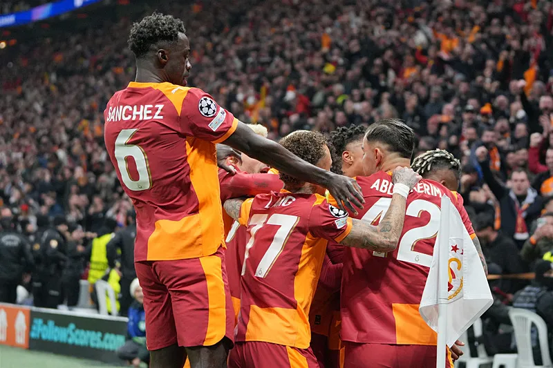 Liverpool - Galatasaray maçının muhtemel 11'leri! Tek hedef çeyrek final - 4