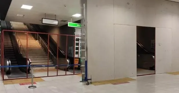 İstanbullunun yürüyen merdiven çilesi eziyete döndü! Bağcılar Metro İstasyonu'nda arızayı gideremeyen İBB yönetimi çözümü duvar örmekte buldu