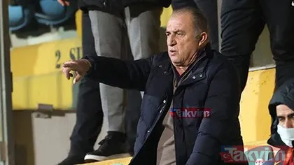 Galatasaray teknik direktörü Fatih Terim gözünün yaşına bakmadı! Bu sözler sonrası ipi çekildi